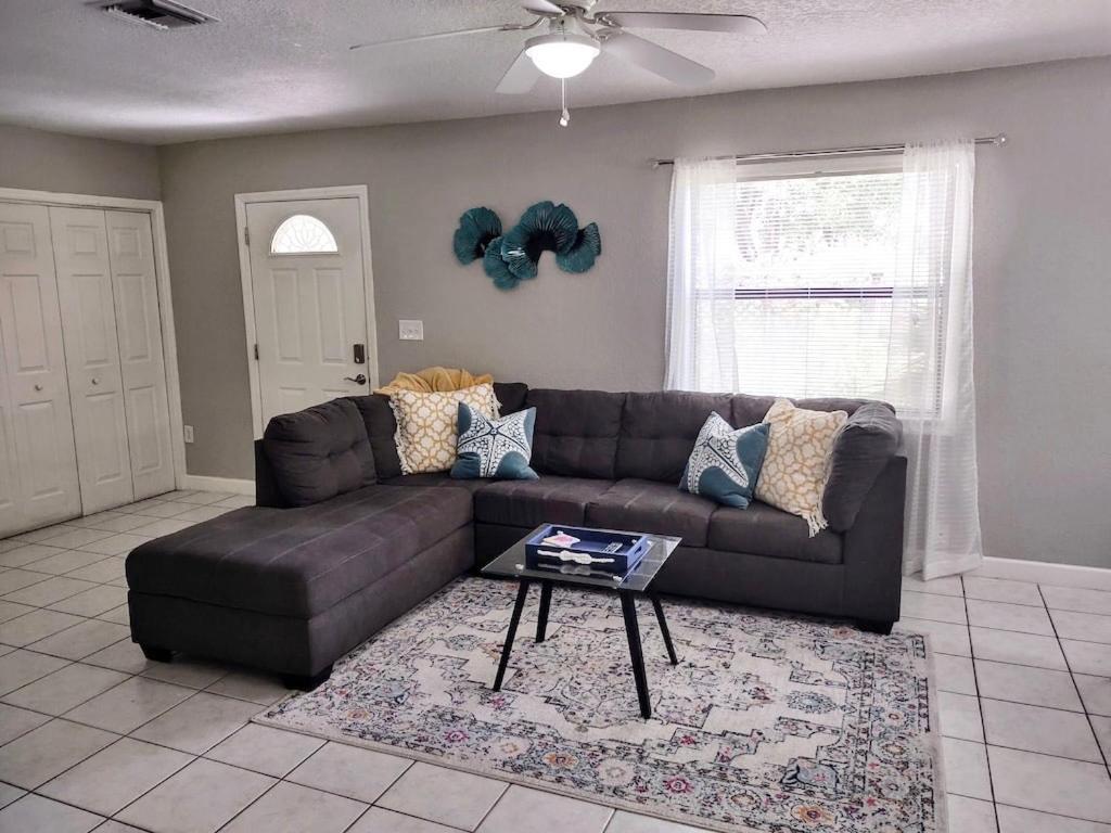 Sunshine Acre 2B 2B King Master Suite, Big Yard Davie Exterior photo